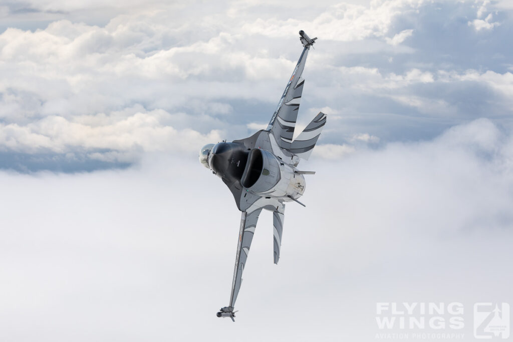 baf dark falcon 9921 zeitler 1024x683 - Dark Falcon - Belgian F-16 Demo Team