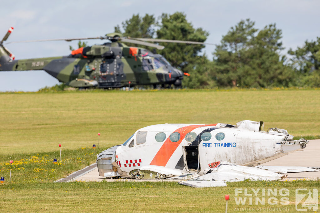 niederstetten thr30 flying display 4735 zeitler 1024x683 - Good Bye SAR Huey at THR 30