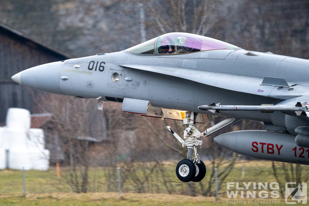 20250212 f 18 hornet   8075 zeitler 1024x683 - Meiringen in a rush