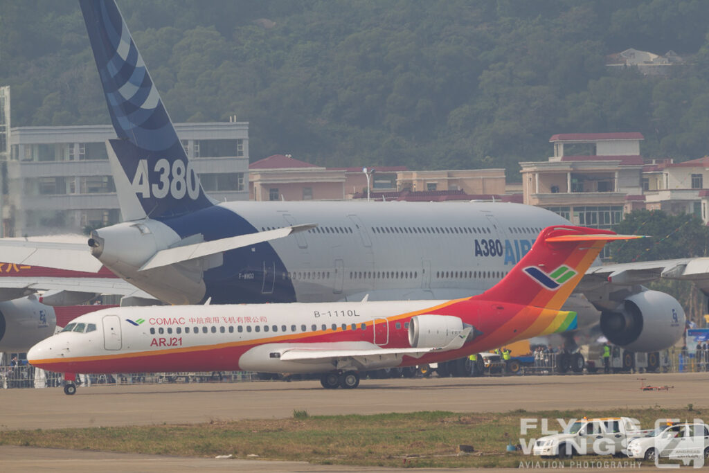 20101117 arj21   2093 zeitler 1024x683 - Zhuhai Airshow 2010