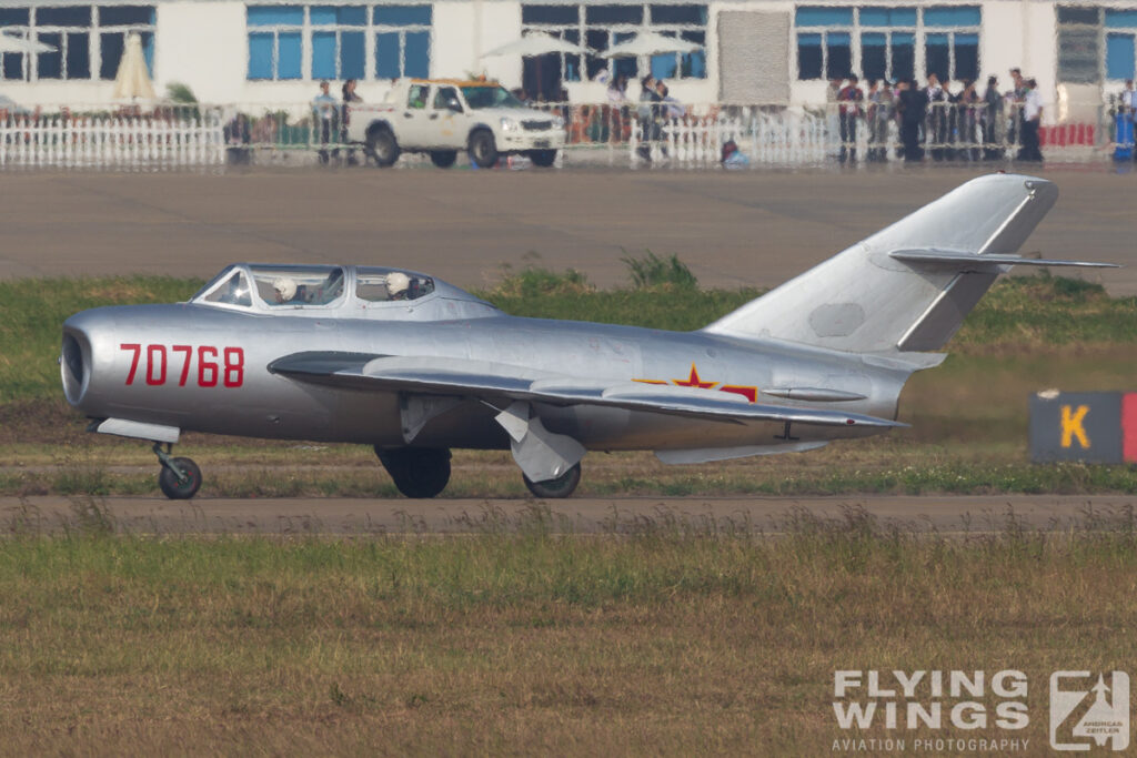 20101117 jt 5 mig 17   1198 zeitler 1024x683 - Zhuhai Airshow 2010