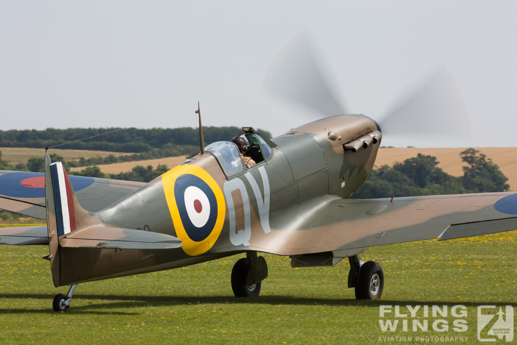 spitfires   7329 zeitler 1024x683 - Flying Legends Duxford 2014