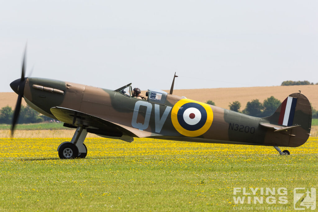 spitfires   7333 zeitler 1024x683 - Flying Legends Duxford 2014
