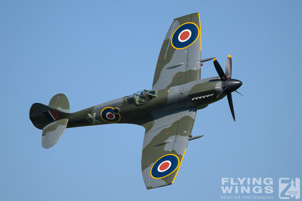 20230909 spitfire melun  7222 zeitler 1024x683 - A French Airshow &amp; Warbird spectacle - Melun Air Legend 2023