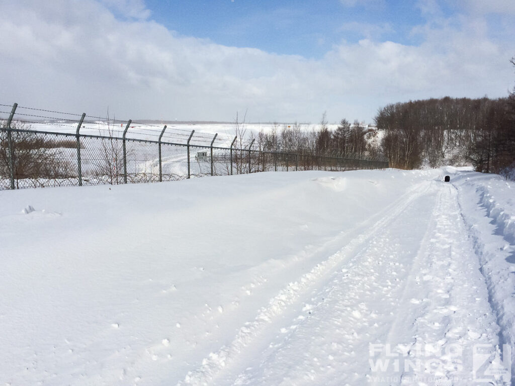 iphone   0400 zeitler 1024x768 - Winter Planespotting in Hokkaido