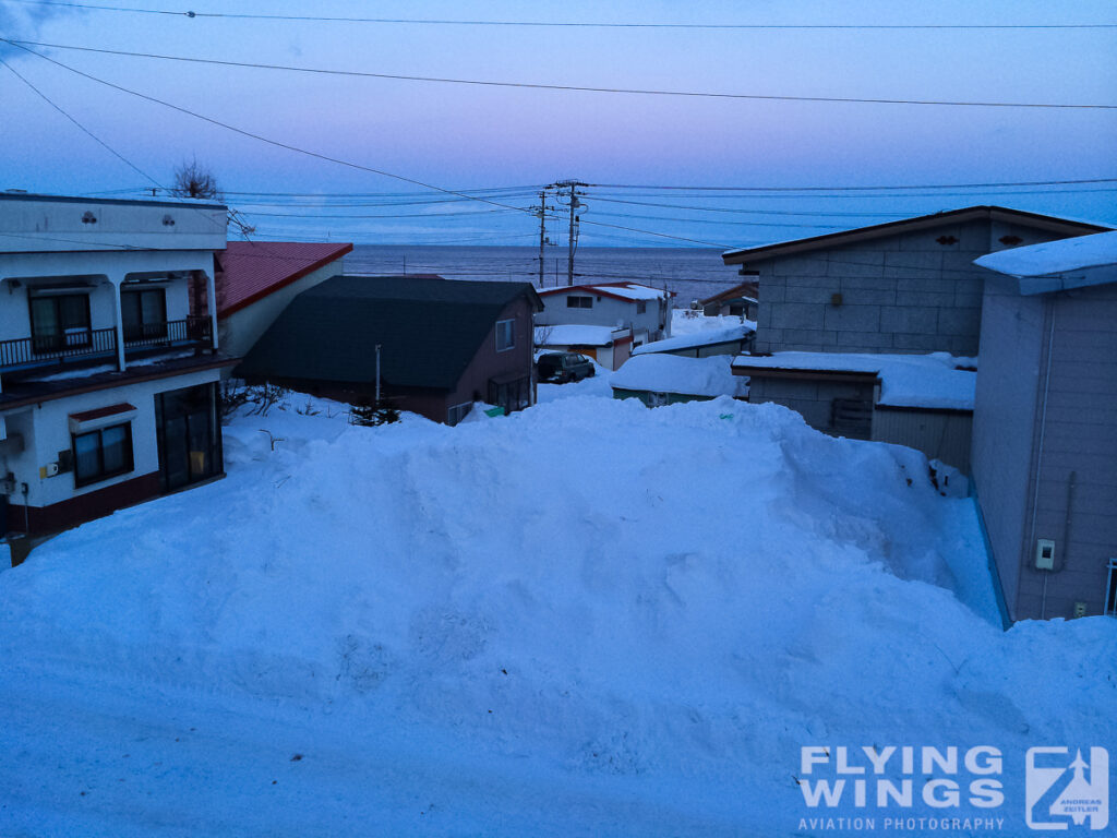 iphone   0552 zeitler 1024x768 - Winter Planespotting in Hokkaido